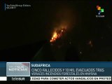 Incendios forestales causan al menos cinco muertos en Sudáfrica