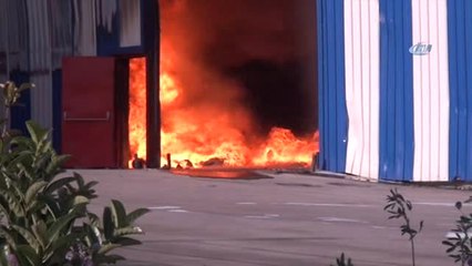 Kağıt Fabrikasında Yangın Çıktı