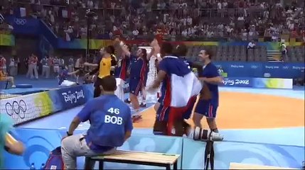 Les experts deviennent champion olympique de handball en 2008