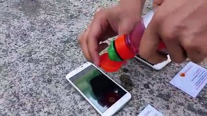 Apple iPhone 6 vs Samsung Galaxy S5 ON FIRE