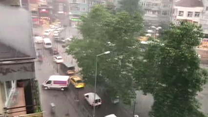 Şiddetli Yağmur Hayatı Olumsuz Etkiledi