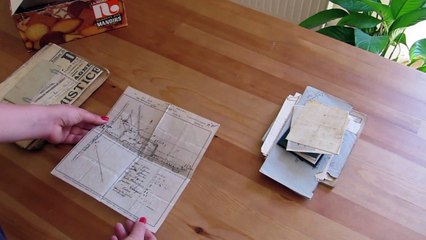 Je découvre la Boîte de mon arrière Grand-Père  - Généalogie