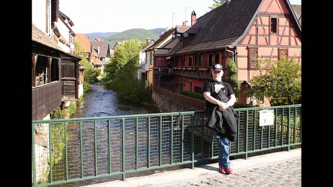 DADA ..1 an déjà...