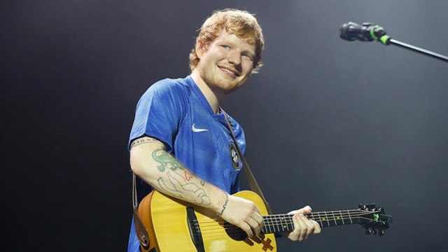 Ed Sheeran Covers Britney Spears' 'Baby One More Time' | Billboard News