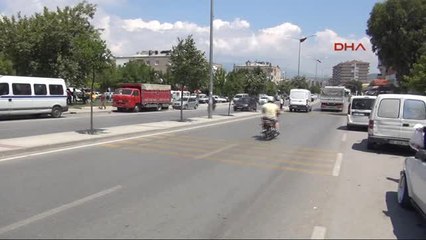 Izmir Arkadaşları, Simge ve Hilal Için Yürüdü