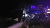 Sivas - Suşehri'nde Trafik Kazası: 3 Yaralı