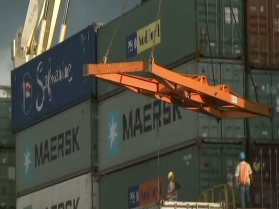 Economía afectada por disminución en importaciones y exportaciones