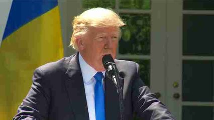 Trump se considera reivindicado pese al duro ataque de su exdirector del FBI