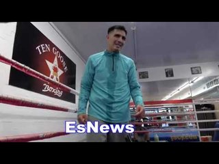 Brandon Rios Shows Off Hand Speed Shadow Boxing EsNews Boxing