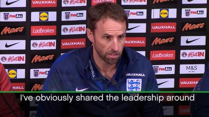 Скачать видео: Southgate hands Kane England's armband