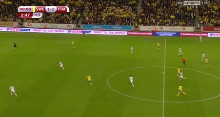 İsveç, Fransa'yı Son Saniyede Orta Sahadan Attığı Golle Yendi