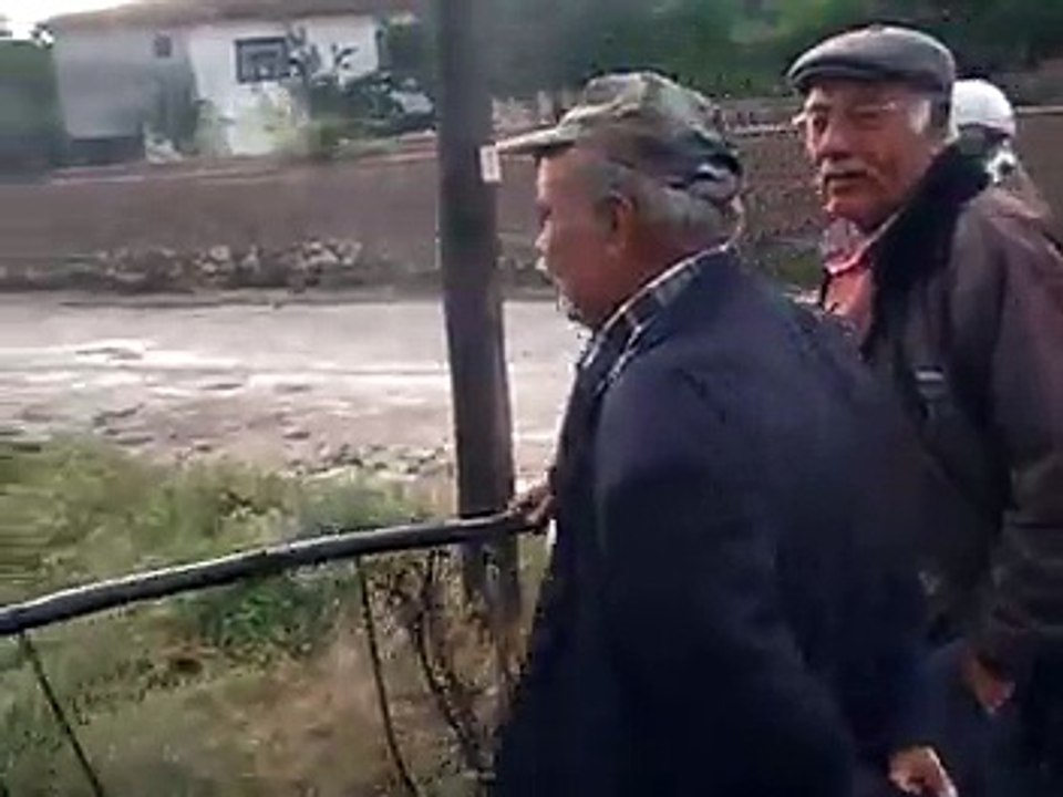 2014 Yılında Değirmendere Köyüne Gelen Büyük Sel Videosu "2"