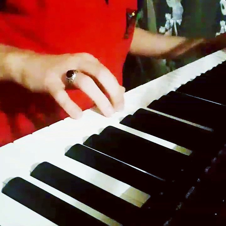 Sevemedim Kara Gözlüm Org Korg Pa 4x