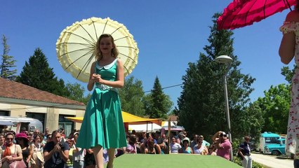 Le défilé 50 folies à Saint-Amant-de-Boixe