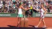 Roland-Garros 2017 : Le sacre pour Jelena Ostapenko qui bat Simona Halep en trois sets !!! (4-6, 6-4, 6-3)