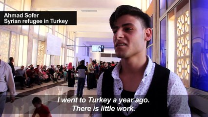 Video herunterladen: Syrian refugees in Turkey cross back over border for Ramadan