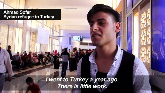 Syrian refugees in Turkey cross back over border for Ramadan