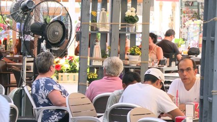 Tải video: El calor se instala y permanecerá con máximas de hasta 40ºC