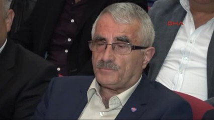 Télécharger la video: Kardemir Karabükspor Başkanı Tankut Ekonomik Yapımızda Ciddi Bozukluk Var