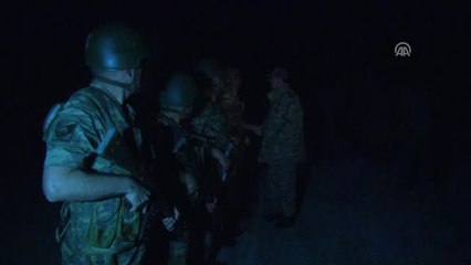 Bakan Işık, Dağlıca'daki Askerlerle Sahur Yaptı (1)