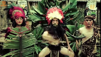 Tiếng Chày Trên Sóc Bom Bo - HKT