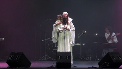 Annonce Folies Bergère