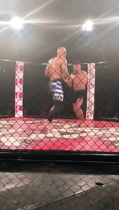 Florian Marku masakron grekun botakis