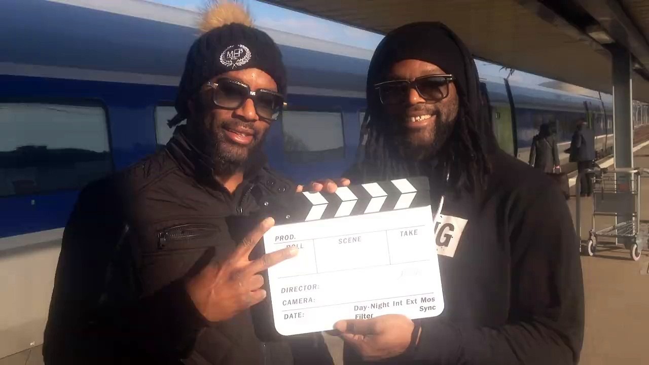 Clin d'oeil des 2BAL (2 bal 2 neg-Ménage à 3)