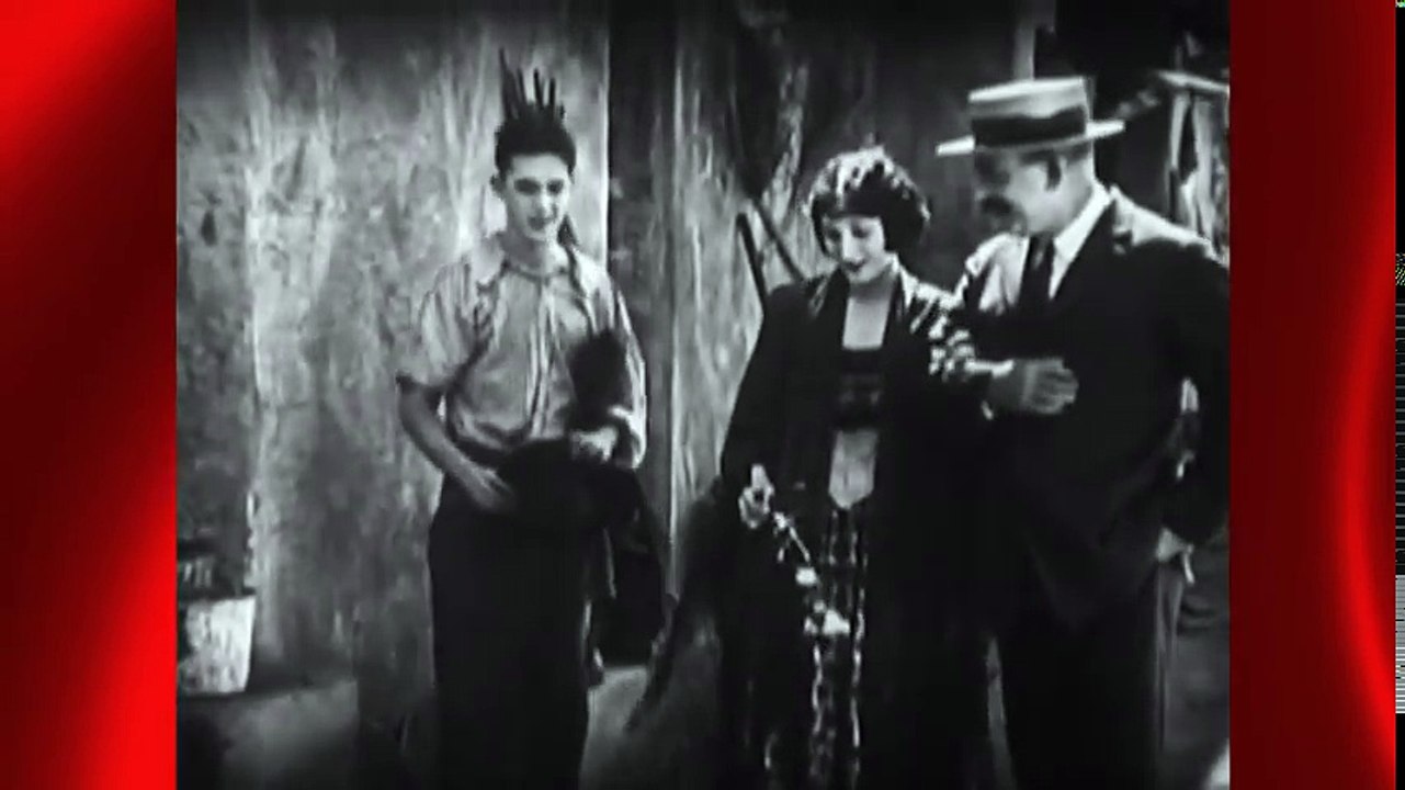 Stan Laurel - Mud And Sand