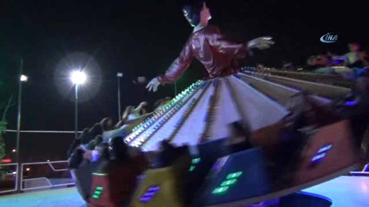 Tuğba Özay'dan Deniz Seki Değerlendirmesi: "Dünyanın Her Yerinde Bu Bir Konu Olurdu"