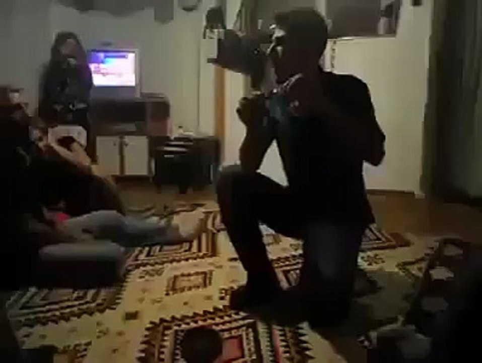 EVDE TORPİL PATLATAN PİSİKOPAT