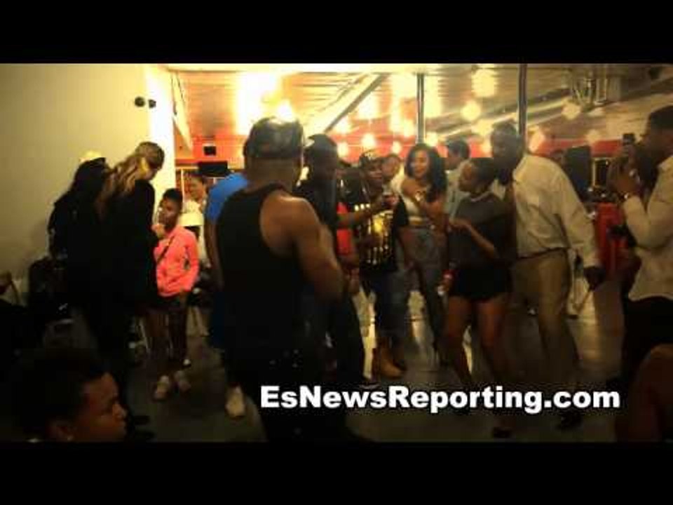 floyd mayweather reaction to TMZ report says fight not made yet - EsNews
