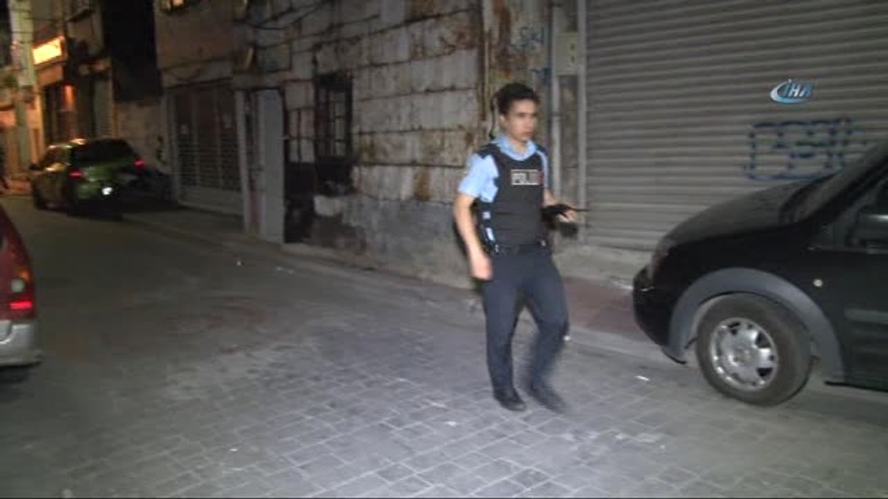 İstanbul'da Sahur Vakti Çıkan Kavgada Silahlar Konuştu: 1 Ölü, 1 Yaralı