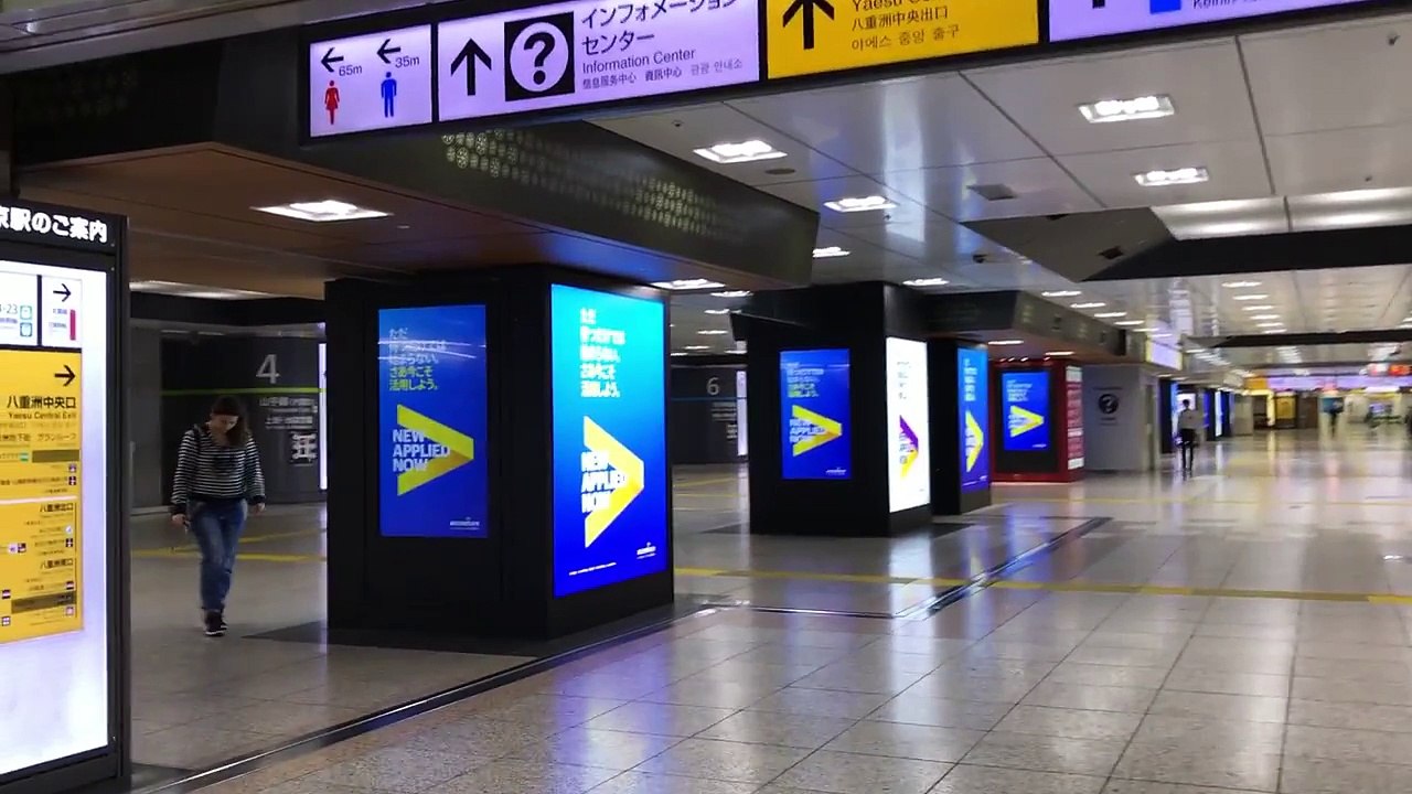 Tokyo Station Billboard View（Week21,2017）東京駅の広告ビルボード