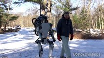 Questo robot ha delle capacità impressionanti: lo capirete quando starà per cadere!