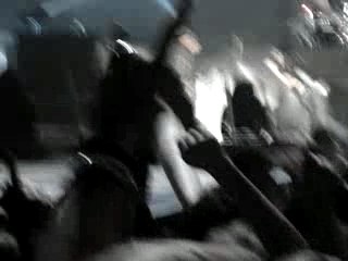 11/10   Wo Sind Eure Hände