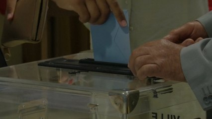 French Parliamentary Elections Begin: Macron Aims for Majority 🇫🇷