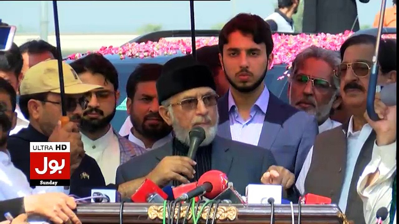 Pakistan Awami Tehreek (PAT) Chief Dr Muhammad Tahir-ul-Qadri addresses the media.