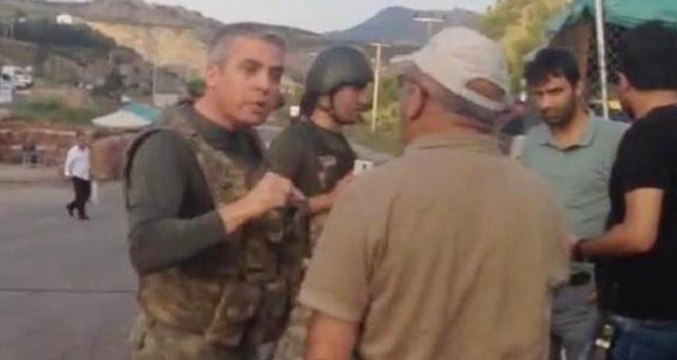 FETÖ'cüsün Dediği Askerden HDP'li Vekile Tokat Gibi Cevap: Sen Benim Vekilim Değilsin