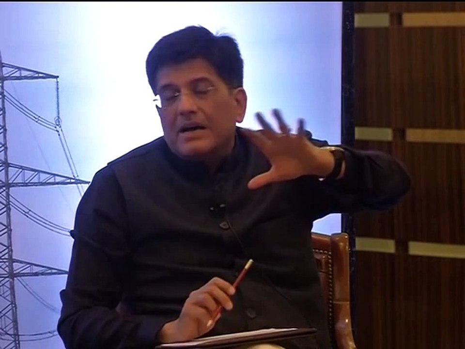 Shri Piyush Goyal in Interaction with Entrepreneurs Organization, Bengaluru (13.02.16)