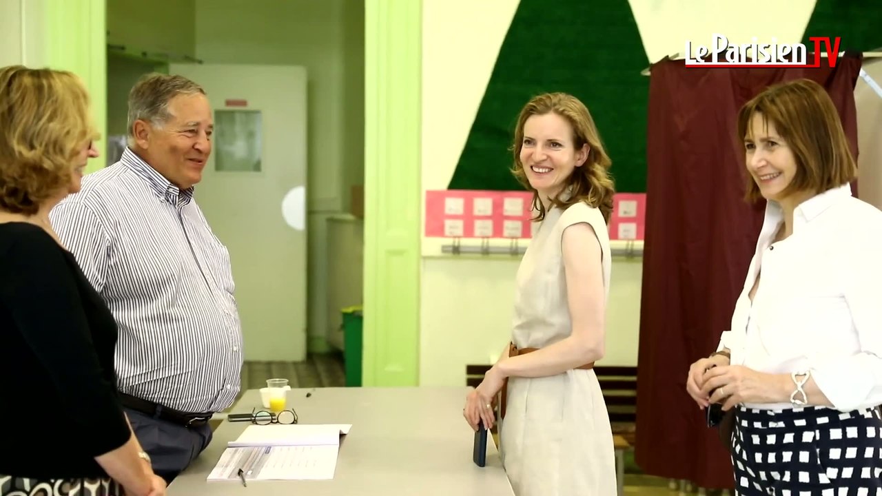 Législatives 2017 : NKM en visite dans un bureau de vote du VIe à Paris