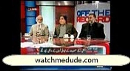 Fight Between Haroon Rasheed & Hanif Abbasi