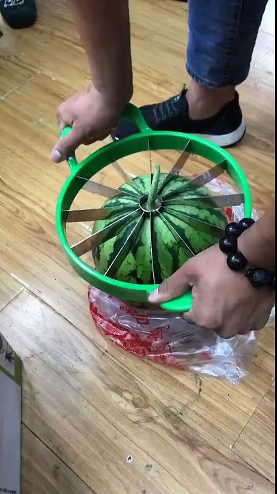 karpuz kesmek hiç bu kadar kolay olmamıştı