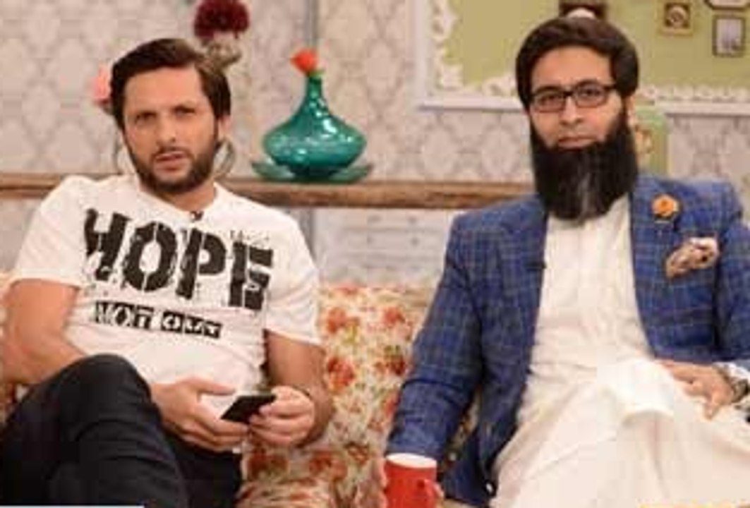 Shahid Afridi Impressed from Imran Khan