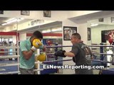 Cuban Boxing Star Marcos Forestal working mitts - EsNews boxing