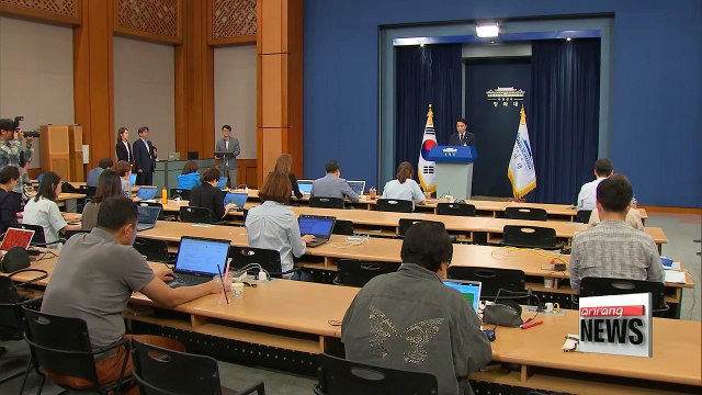 President Moon continues to fill Cabinet, names five ministers