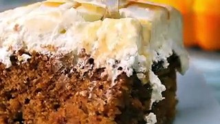462.Pumpkin Caramel Cream Cheese Poke Cake
