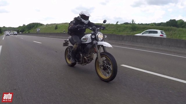 2017 Ducati Scrambler Desert Sled ESSAI Auto-Moto.com