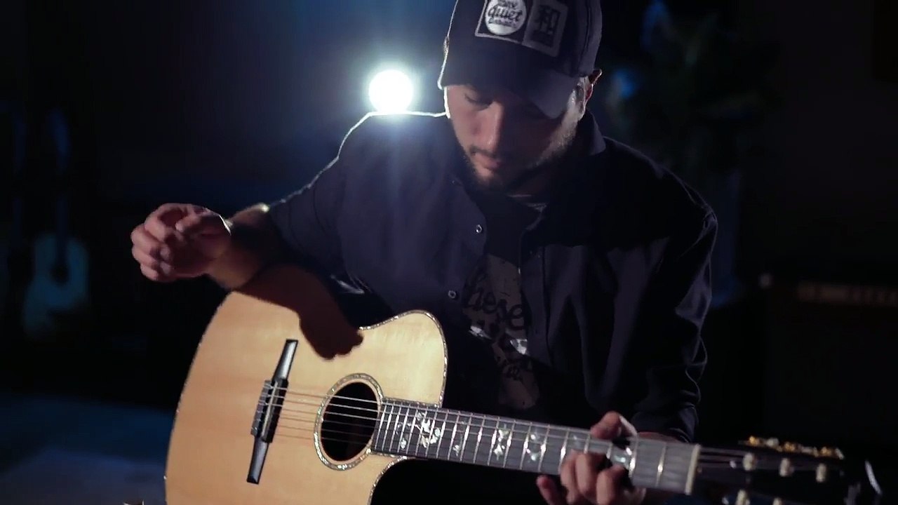 There's Nothing Holdin' Me Back - Shawn Mendes (Boyce Avenue acoustic cover) on Spotify & iTunes