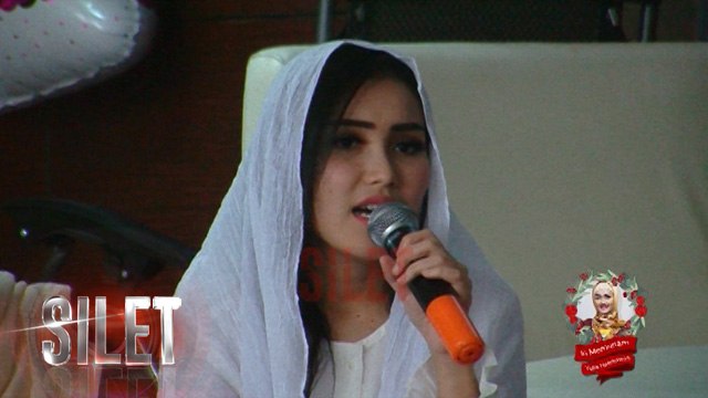 Ayu Ting Ting Gelar Doa Bersama untuk Jupe - Silet 12 Juni 2017